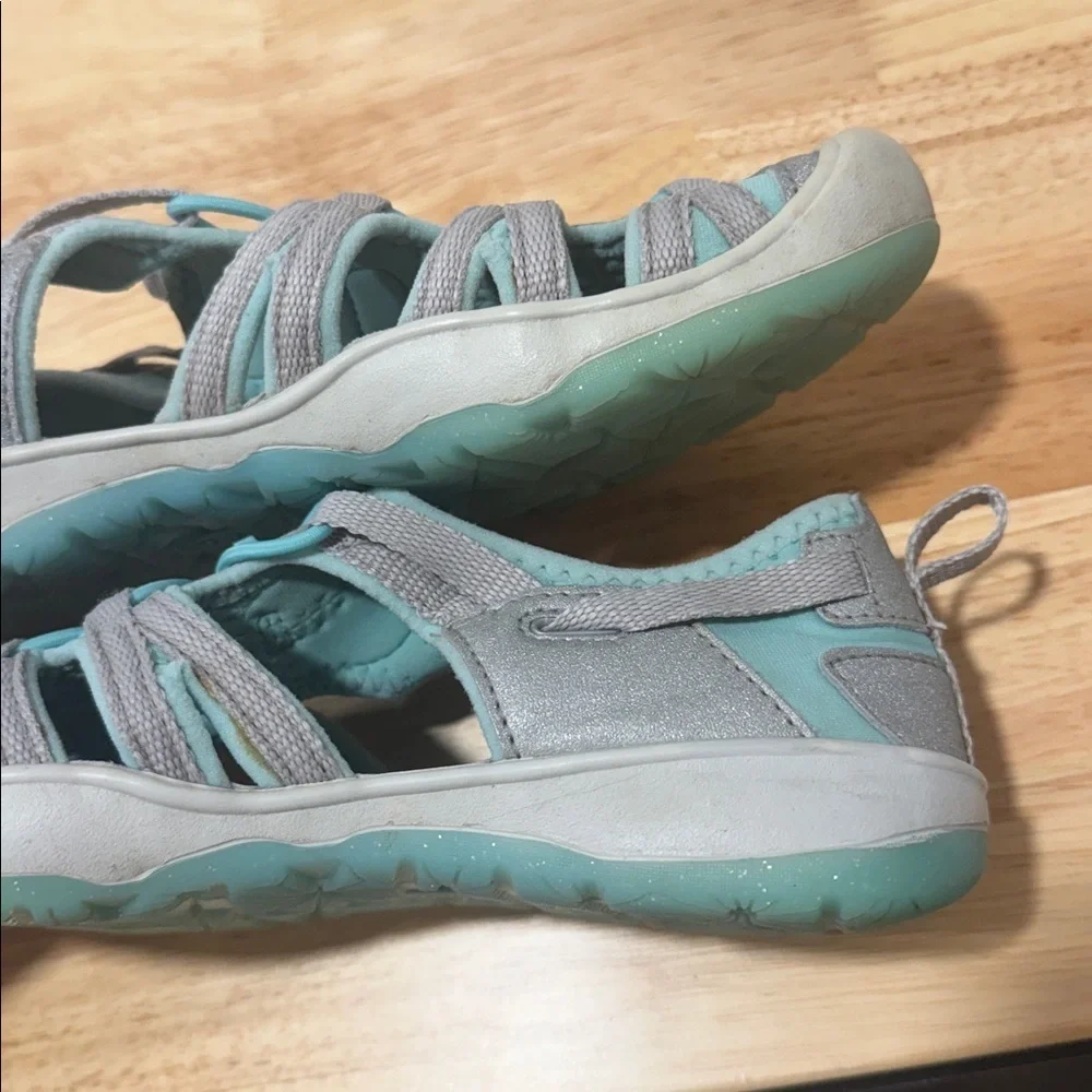 Keen Moxie Girl Water Sandals Youth Hiking Ocean Wave Vapor Teal Girls Size 2